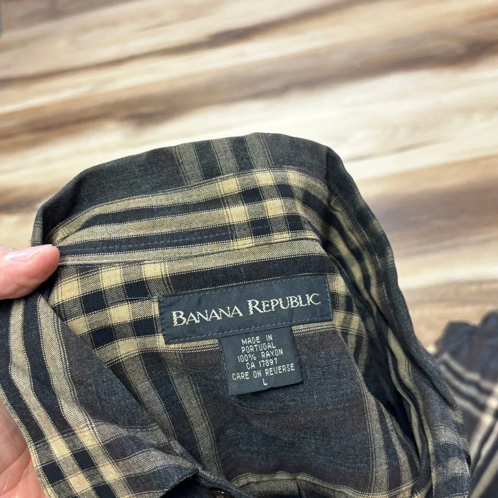 Vintage 90s Banana Republic Rayon Shirt Large Plaid Portugal Grunge Drapey
